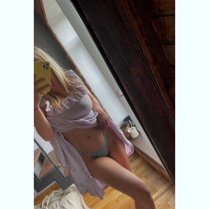 �    �e��   ��� ��-��������y