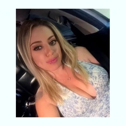 �����  ��� 